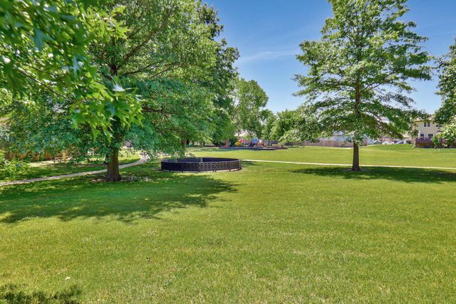 2534 S YELLOWSTONE CIR, Wichita, KS 67215