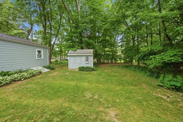 209 Mount Hope St, North Attleboro, MA 02760