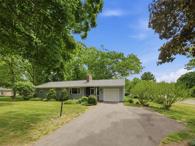 209 Mount Hope St, North Attleboro, MA 02760