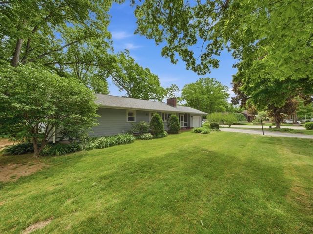 209 Mount Hope St, North Attleboro, MA 02760