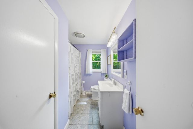 209 Mount Hope St, North Attleboro, MA 02760