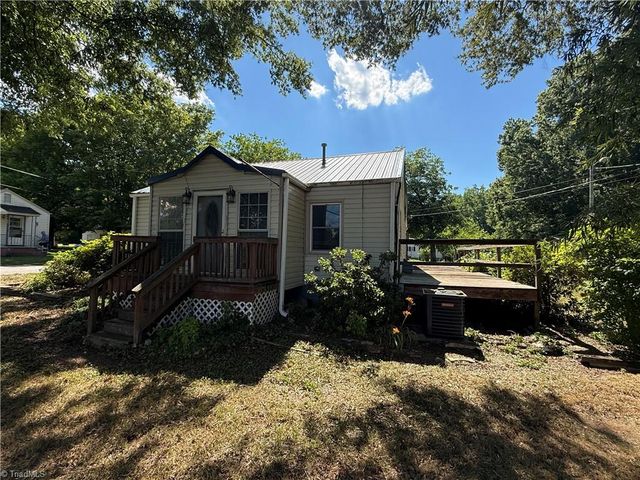 811 Leonard Road, Lexington, NC 27295