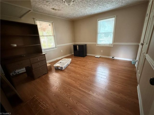 811 Leonard Road, Lexington, NC 27295