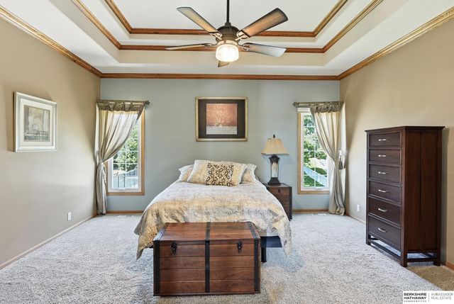 9406 Granville Parkway, La Vista, NE 68128