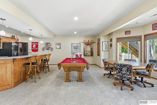 9406 Granville Parkway, La Vista, NE 68128