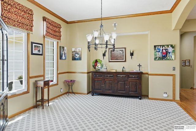 9406 Granville Parkway, La Vista, NE 68128