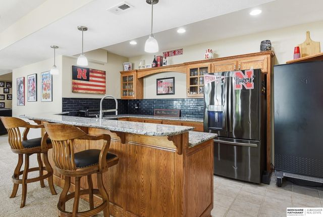 9406 Granville Parkway, La Vista, NE 68128
