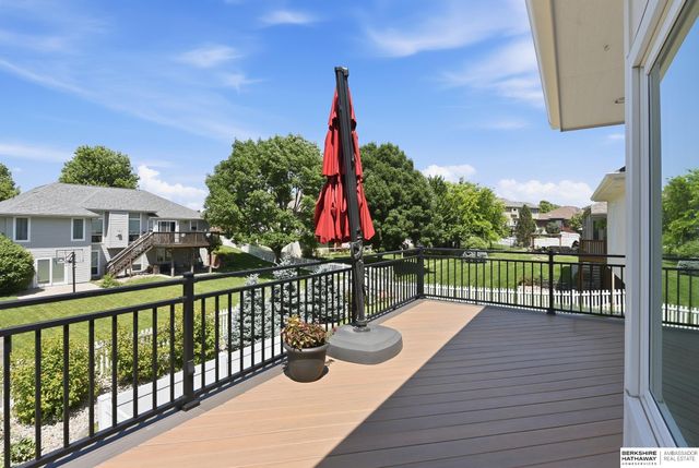 9406 Granville Parkway, La Vista, NE 68128