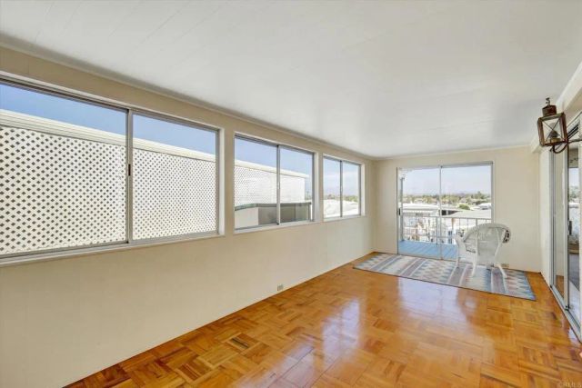 287 Robin Lane, Oceanside, CA 92057