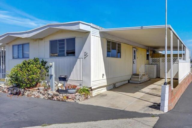 287 Robin Lane, Oceanside, CA 92057