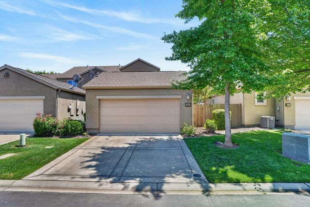3081 Ardley Dr, Roseville, CA 95747