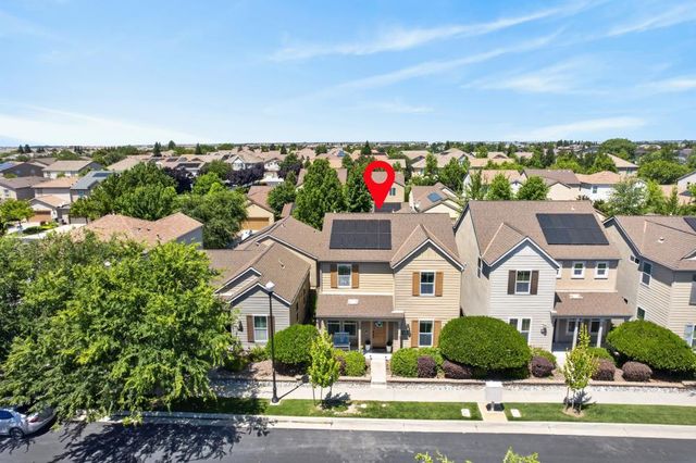 3081 Ardley Dr, Roseville, CA 95747