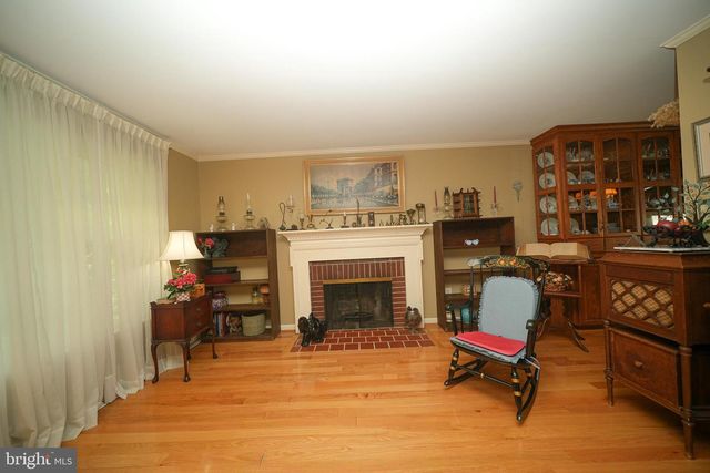 1205 SPOTSWOOD DR, Silver Spring, MD 20905