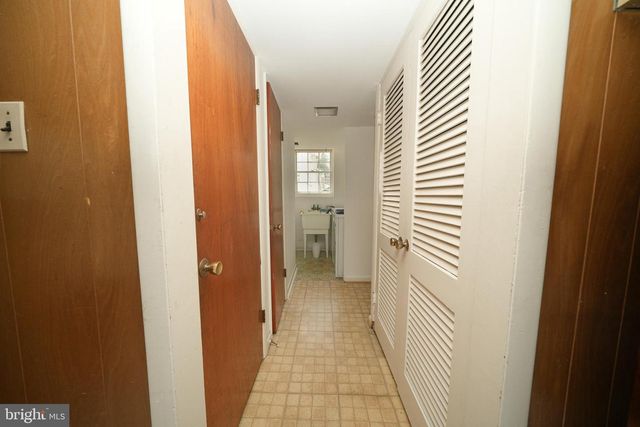 1205 SPOTSWOOD DR, Silver Spring, MD 20905