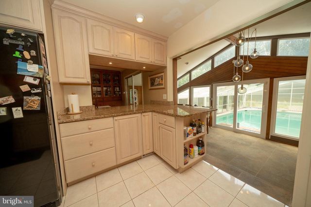 1205 SPOTSWOOD DR, Silver Spring, MD 20905