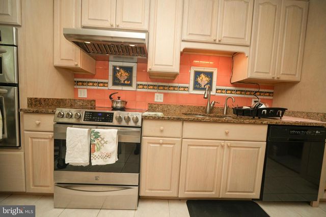 1205 SPOTSWOOD DR, Silver Spring, MD 20905