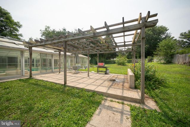 1205 SPOTSWOOD DR, Silver Spring, MD 20905