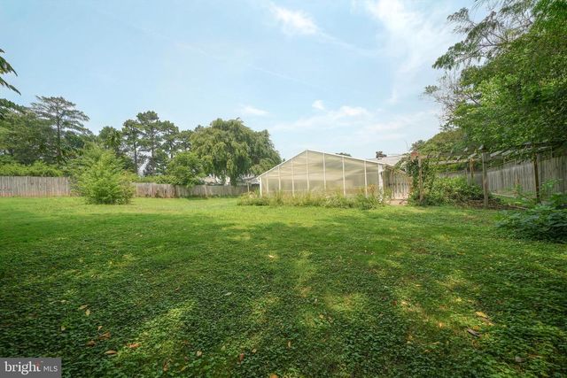 1205 SPOTSWOOD DR, Silver Spring, MD 20905