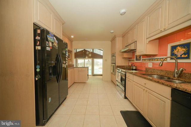 1205 SPOTSWOOD DR, Silver Spring, MD 20905