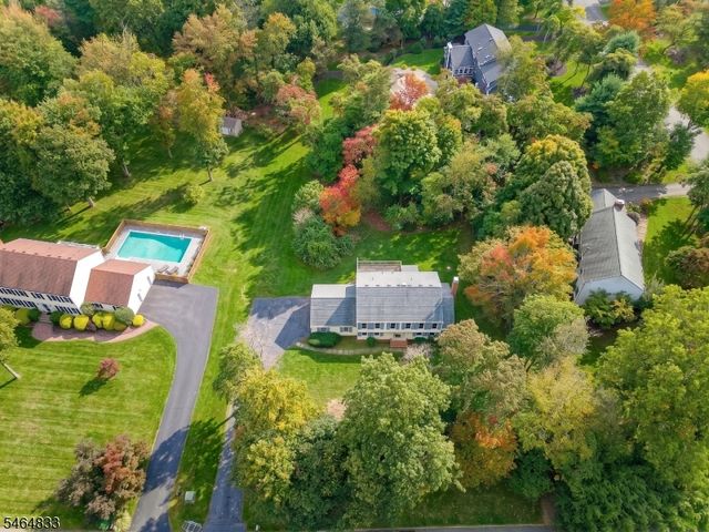 8 Kerry Pl, Mount Olive Twp., NJ 07836