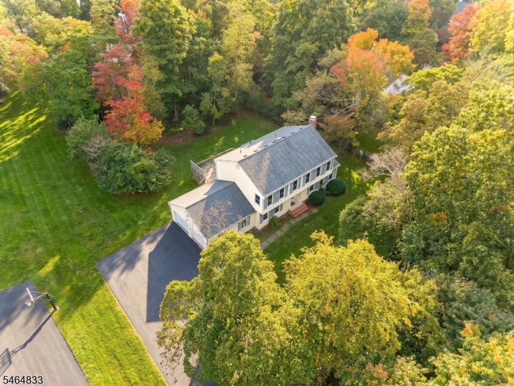 8 Kerry Pl, Mount Olive Twp., NJ 07836 — photo 2