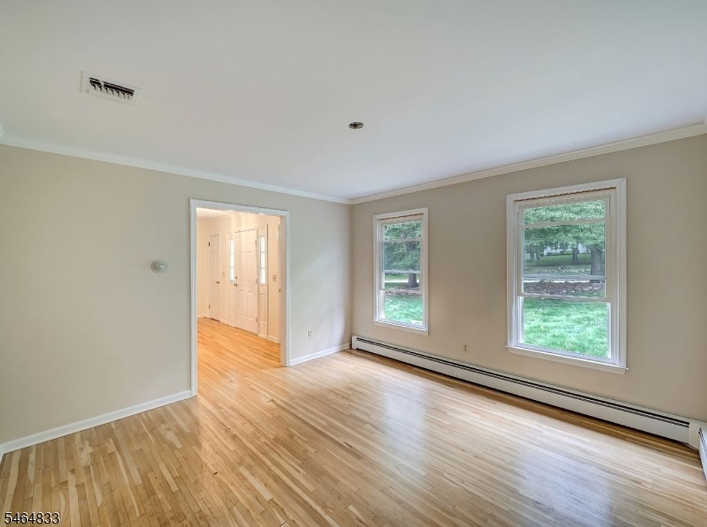 8 Kerry Pl, Mount Olive Twp., NJ 07836 — photo 5