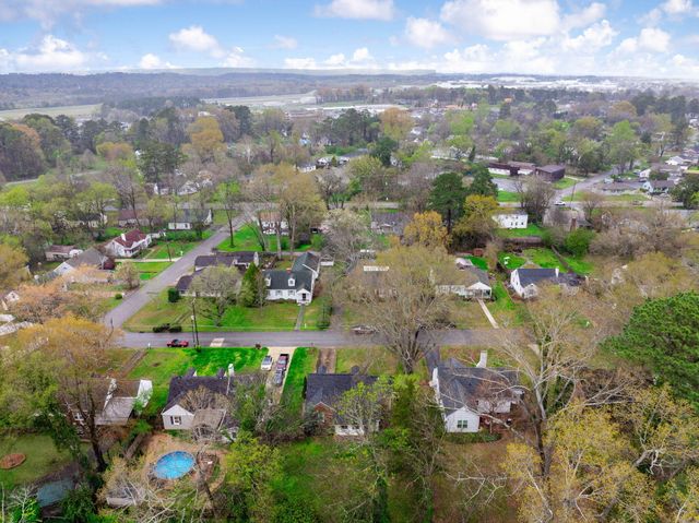 304 Guild Drive, Chattanooga, TN 37421