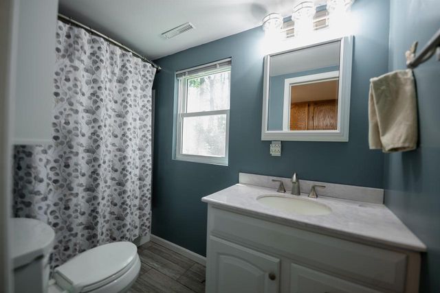 8096 CHANNEL LANE, Omro, WI 54963