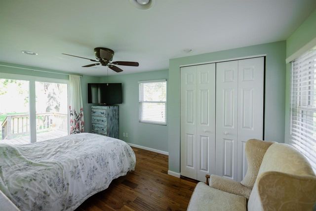 8096 CHANNEL LANE, Omro, WI 54963