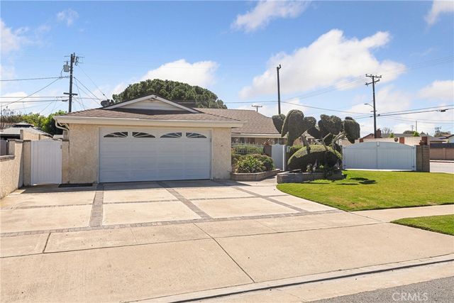 6502 Clare, Huntington Beach, CA 92647