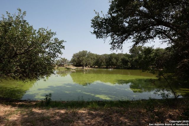 1003 County Road 334, Stockdale, TX 78160