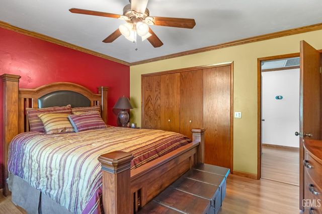 24301 Silver Creek Way, Tehachapi, CA 93561