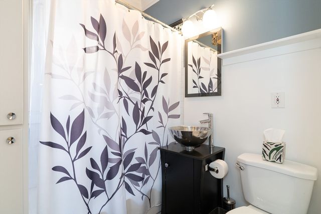 17 Radcliffe Rd 10, Boston, MA 02134