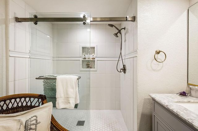 48110 Via Hermosa, La Quinta, CA 92253