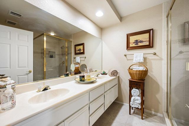 48110 Via Hermosa, La Quinta, CA 92253