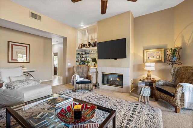 48110 Via Hermosa, La Quinta, CA 92253