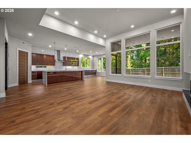 15011 Nw 11TH Pl, Vancouver, WA 98685