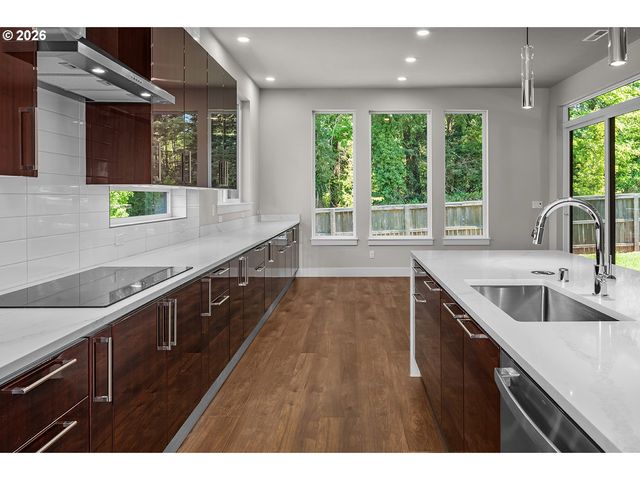 15011 Nw 11TH Pl, Vancouver, WA 98685