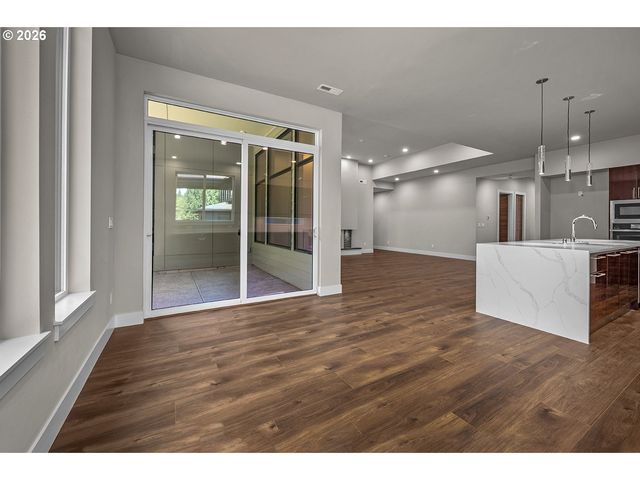 15011 Nw 11TH Pl, Vancouver, WA 98685