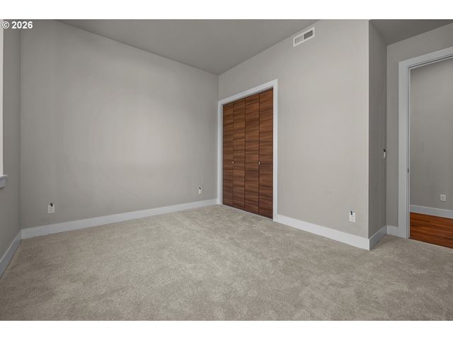 15011 Nw 11TH Pl, Vancouver, WA 98685