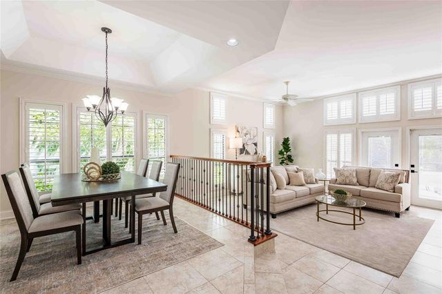 18724 WIMBLEDON CIRCLE, Lutz, FL 33558