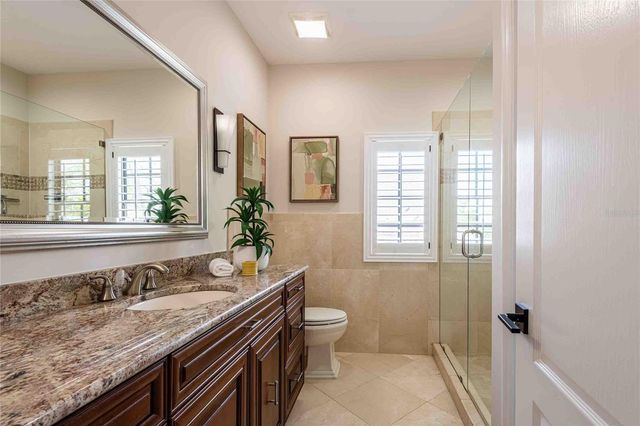 18724 WIMBLEDON CIRCLE, Lutz, FL 33558