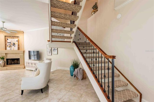 18724 WIMBLEDON CIRCLE, Lutz, FL 33558