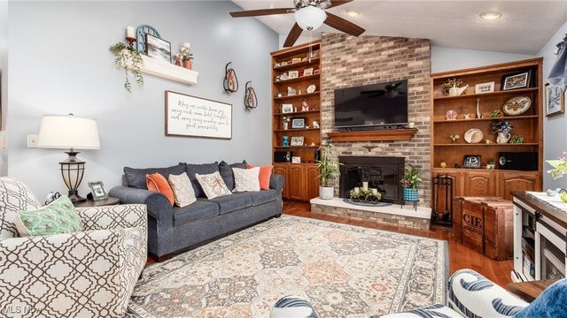 5465 Airwood Drive, Zanesville, OH 43701