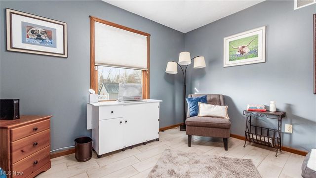 5465 Airwood Drive, Zanesville, OH 43701