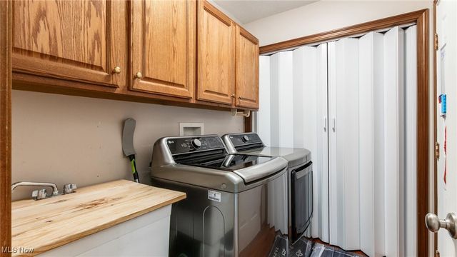 5465 Airwood Drive, Zanesville, OH 43701