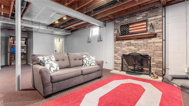 5465 Airwood Drive, Zanesville, OH 43701