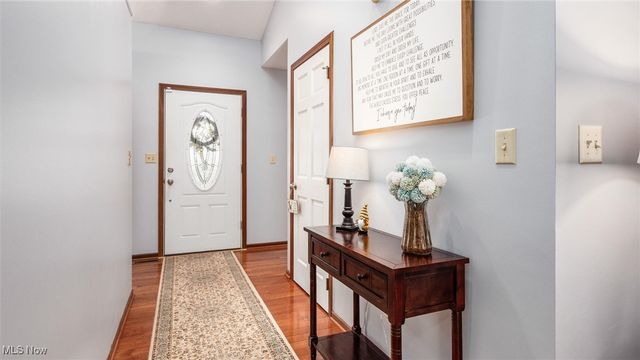 5465 Airwood Drive, Zanesville, OH 43701