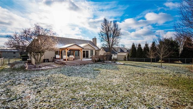 5465 Airwood Drive, Zanesville, OH 43701