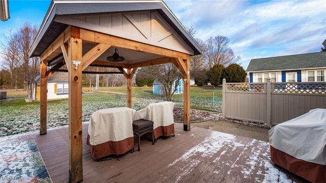 5465 Airwood Drive, Zanesville, OH 43701